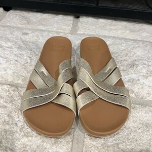 Reef Women's Sandals in Metallic Gold and Brown